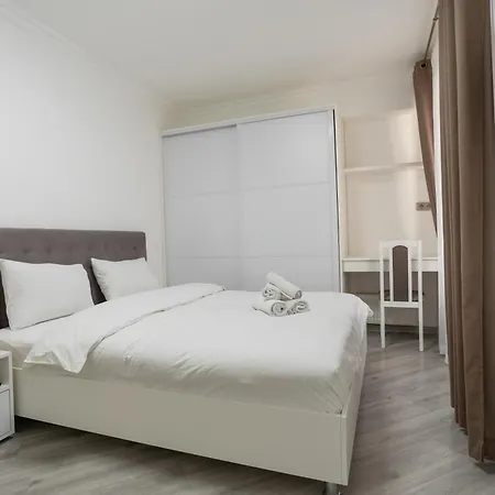 New Apartment With 2 Bedrooms In Kischinau Exterior foto